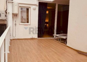 Terrazza - Monolocale Via Sparano Da Bari
 
82, Bari - foto 7