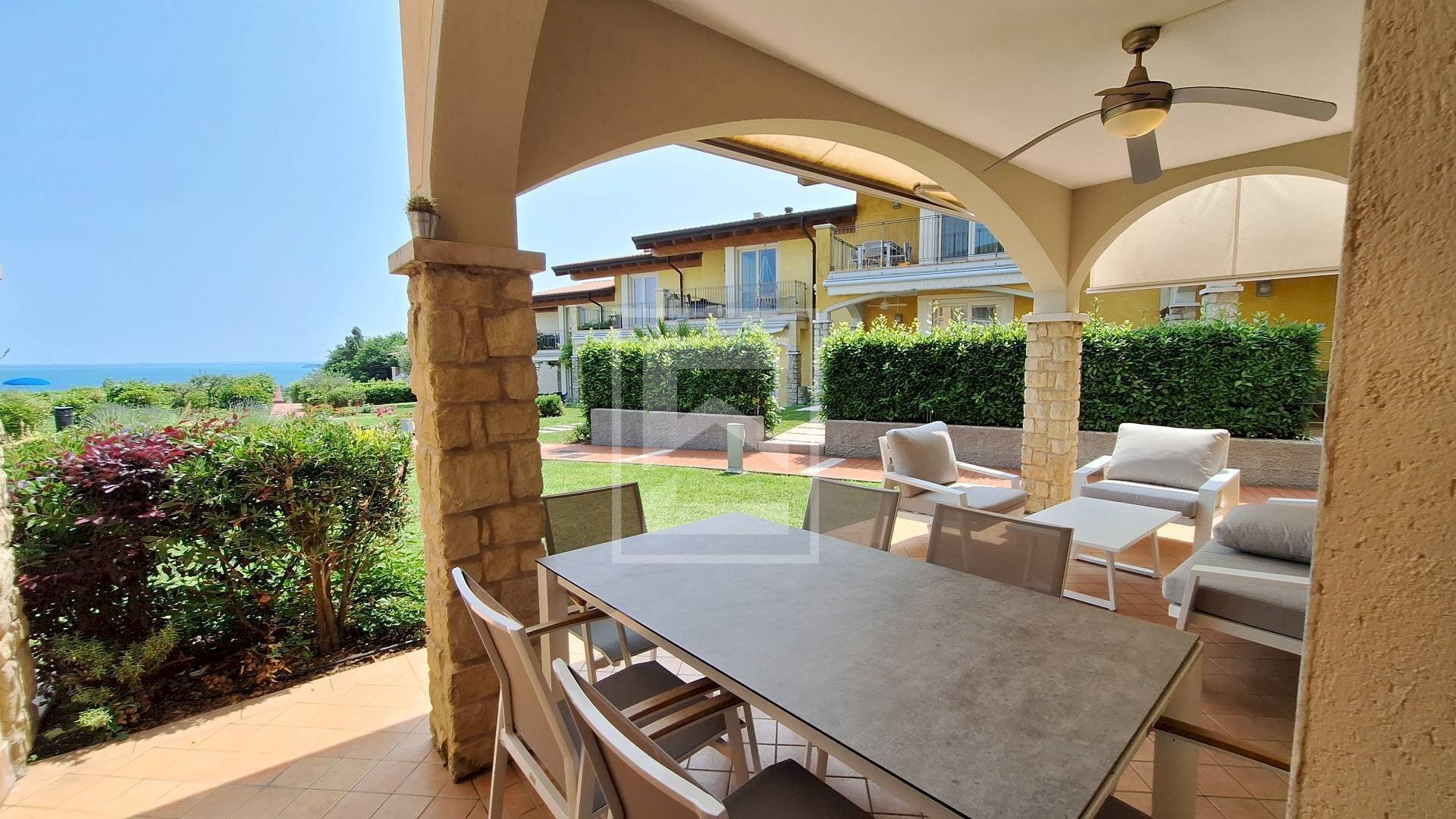 Foto 2 - Trilocale Via Pascoli
 
2, Manerba del Garda - foto 2