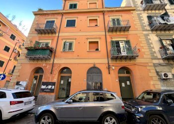 Foto 1 - Commercial Premises Via Archimede
 
133, Palermo - photo 1