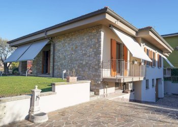 Foto 10 - Villa SCARPAVENTO
 
1, Spirano - foto 10