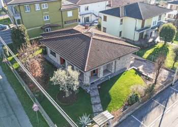 Foto 75 - Villa SCARPAVENTO
 
1, Spirano - foto 75