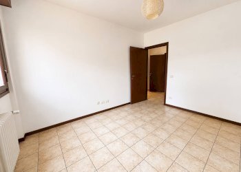 Foto 25 - Three-room apartment Via Cavalcanti
 
12, Mozzo - photo 25