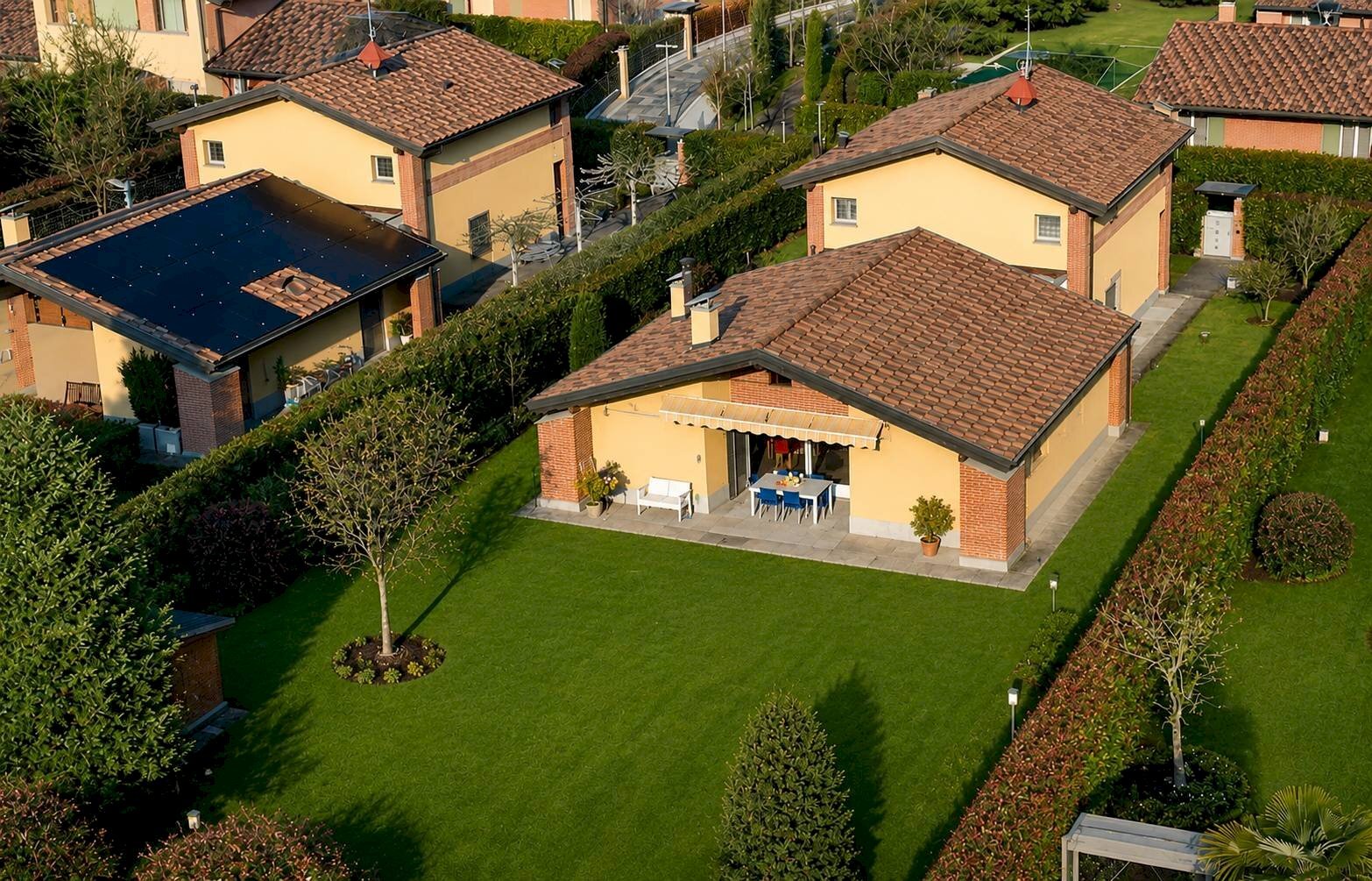 Foto 1 - Villa via garibaldi
 
12, Mozzo - photo 1