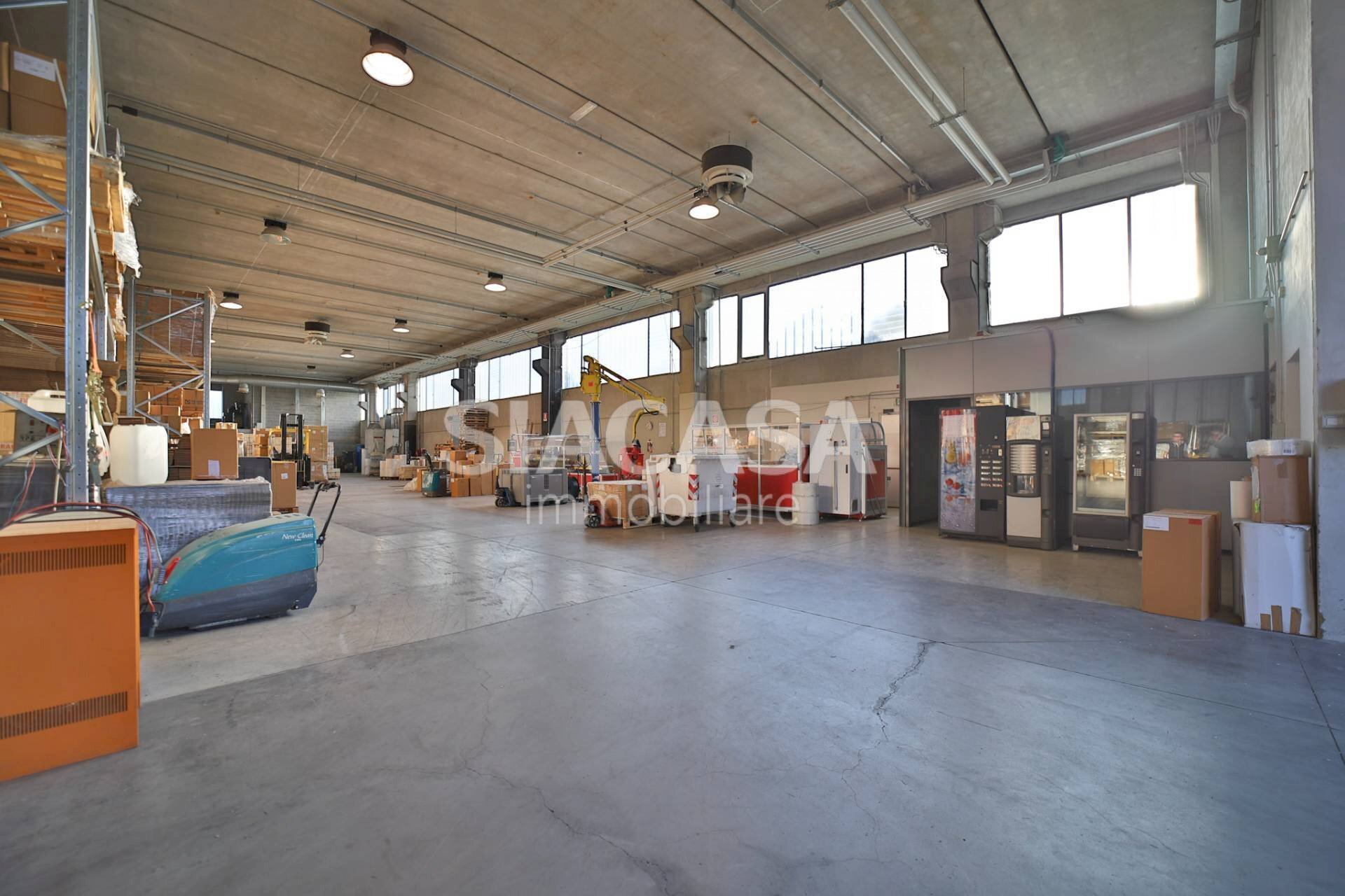 Foto 1 - Capannone Vimercate via XXV Aprile, Burago di Molgora - foto 1