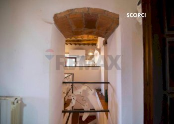 Hall / corridoio - Casa indipendente VIA DELL'INCROCIATA
 
21, Roccastrada - foto 10