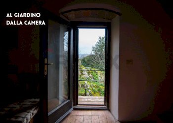 DETTAGLIO FINESTRA - Casa indipendente VIA DELL'INCROCIATA
 
21, Roccastrada - foto 14