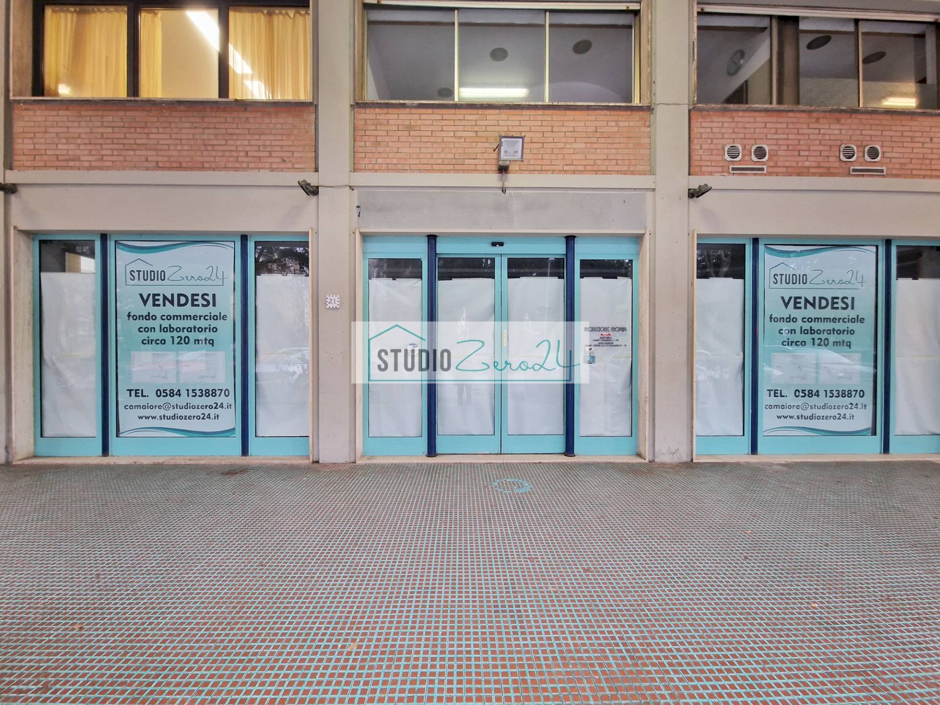 Foto 3 - Locale Commerciale Viale Cristoforo Colombo, Camaiore - foto 3