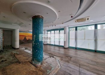 Foto 8 - Commercial Premises Viale Cristoforo Colombo, Camaiore - photo 8