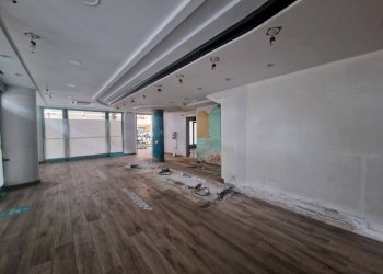 Foto 10 - Commercial Premises Viale Cristoforo Colombo, Camaiore - photo 10