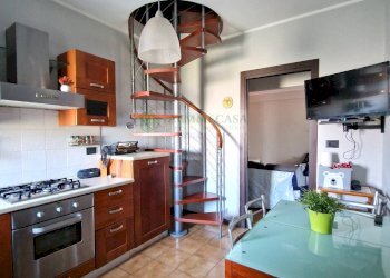 Foto 11 - Trilocale Via Renzo De Felice
 
10, Gravina di Catania - foto 11