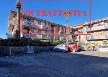 Foto 1 - Trilocale Via Renzo De Felice
 
10, Gravina di Catania - foto 1