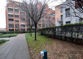 Giardino - Bilocale via Sapri, 9, Milano (zona Musocco) - foto 24