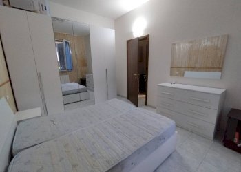 Camera da letto - Bilocale via Pilade Bellotti, 5, Rho - foto 19