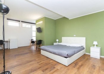 Camera da letto - Appartamento viale Bruno Radich, 21, Grugliasco - foto 5