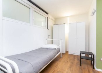 Camera da letto - Appartamento viale Bruno Radich, 21, Grugliasco - foto 13