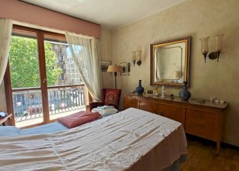 Camera da letto - Quadrilocale corso Galileo Ferraris, 130, Torino (zona Crocetta) - foto 10