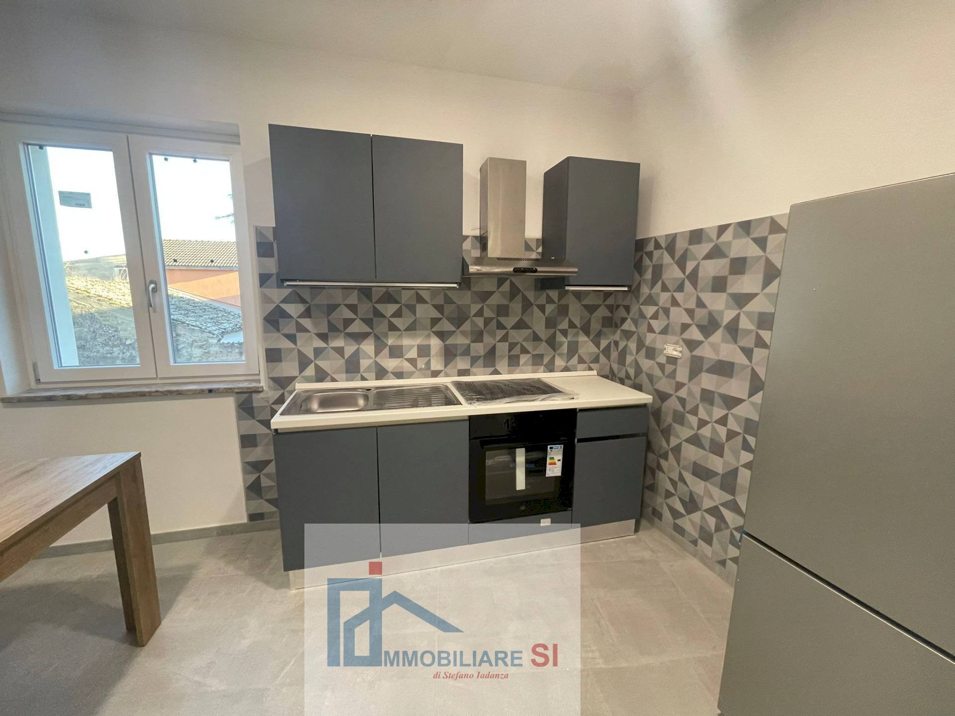 Foto 2 - Three-room apartment Via Bartolomeo Camerario, Benevento - photo 2