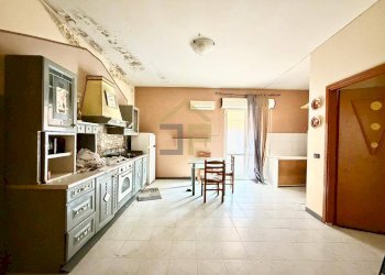 Foto 4 - Quadrilocale Via G. Verga
 
9, Balestrate - foto 4