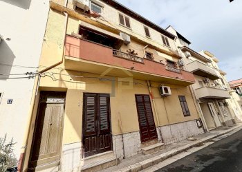 Foto 20 - Quadrilocale Via G. Verga
 
9, Balestrate - foto 20