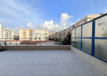 Terrazza - Appartamento via Ugo Foscolo
 
4, San Giorgio a Cremano - foto 1