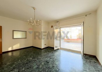 Stanza vuota - Appartamento via Ugo Foscolo
 
4, San Giorgio a Cremano - foto 17