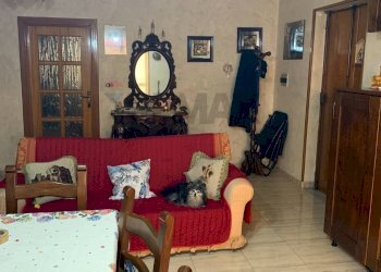 Sala da pranzo - Quadrilocale Via Labriola
 
22, Mugnano di Napoli - foto 3