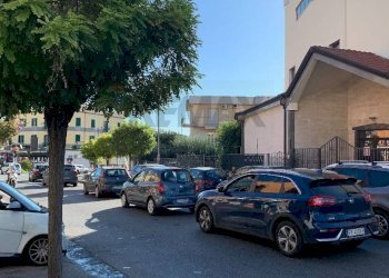 Edificio all\'aperto - Commercial Premises Via Antonio Cacciapuoti
 
10, Pozzuoli - photo 12