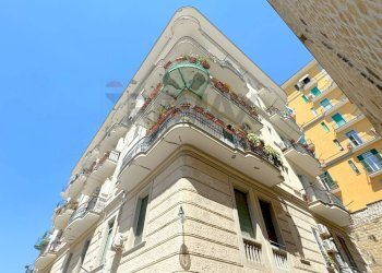 Edificio all\'aperto - Quadrilocale Via Tasso
 
169, Napoli - foto 20