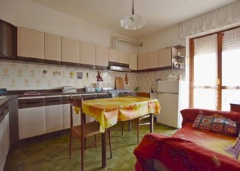 Cucina - Quadrilocale via Roà Sottana, 2, Niella Tanaro - foto 5