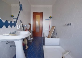 Bagno - Quadrilocale via Roà Sottana, 2, Niella Tanaro - foto 17