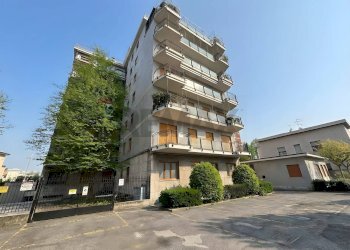 Edificio all\'aperto - Trilocale via Vittor Pisani
 
14, Monza - foto 2