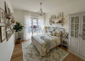 Camera / camera da letto - Trilocale via Vittor Pisani
 
14, Monza - foto 13