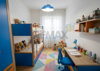 Camera / camera da letto - Trilocale via Vittor Pisani
 
14, Monza - foto 19