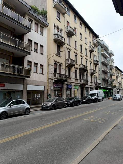 Zona - Four-room apartment via Piave, Varese - photo 2