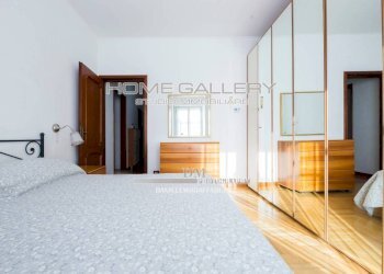 Camera da letto - Quadrilocale via Gian Battista Monti, 26, Genova (zona Sampierdarena) - foto 17