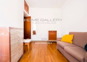 Camera da letto - Quadrilocale via Gian Battista Monti, 26, Genova (zona Sampierdarena) - foto 29