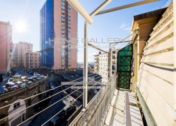 Vista - Quadrilocale via Gian Battista Monti, 26, Genova (zona Sampierdarena) - foto 1