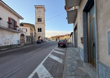 Zona - Negozio piazza Comunale, 3, Scalenghe - foto 4