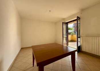 Soggiorno - Villa via Giacomo Piscina, 45, Carmagnola - foto 3