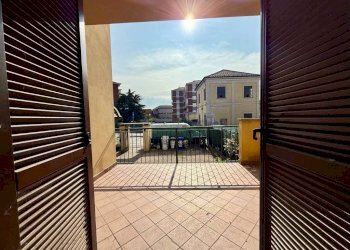 Terrazzo - Villa via Giacomo Piscina, 45, Carmagnola - foto 6