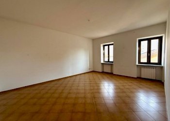 Camera da letto - Quadrilocale via Gardezzana, 10, Carmagnola - foto 19