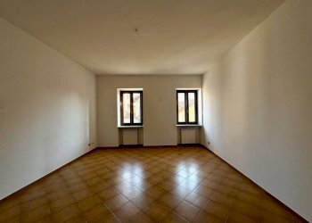 Camera da letto - Quadrilocale via Gardezzana, 10, Carmagnola - foto 20