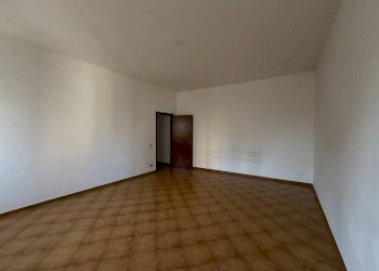 Camera da letto - Quadrilocale via Gardezzana, 10, Carmagnola - foto 21