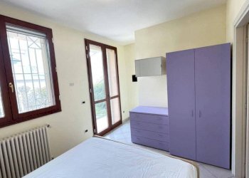 Camera da letto - Trilocale viale dei Pioppi, Ravenna (zona Porto Corsini) - foto 15