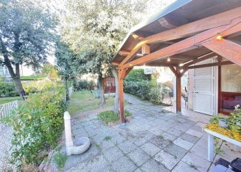 Giardino - Trilocale viale dei Pioppi, Ravenna (zona Porto Corsini) - foto 24