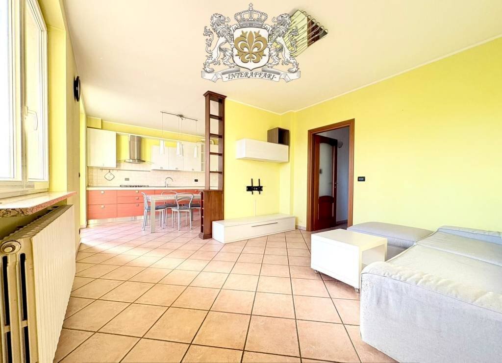 Salone - Appartamento via Emanuele Filiberto, 3, Beinette - foto 2