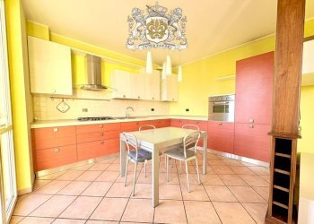 Cucina - Appartamento via Emanuele Filiberto, 3, Beinette - foto 6