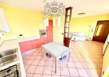 Cucina - Appartamento via Emanuele Filiberto, 3, Beinette - foto 8