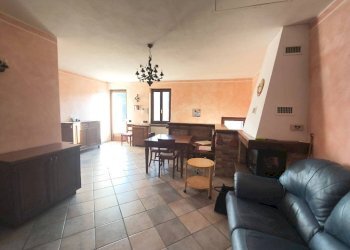 Salone - Trilocale Monastero di Vasco - foto 8