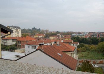 Vista - Two-room apartment via Giuseppe Avezzana, Chieri - photo 6